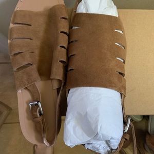 Halogen suede size 8 buckle ankle strap